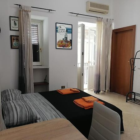 A Due Passi Appartament Hotel Palermo Luaran gambar
