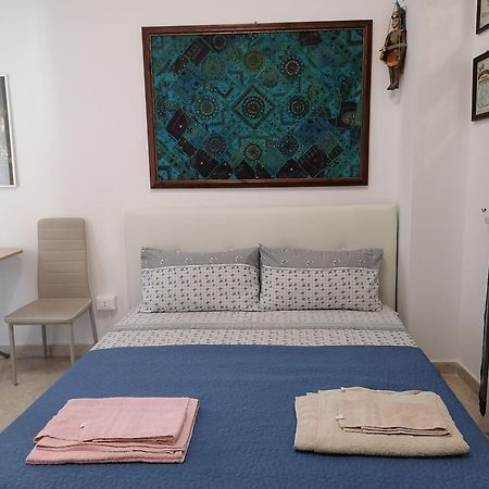 A Due Passi Appartament Hotel Palermo Bilik gambar