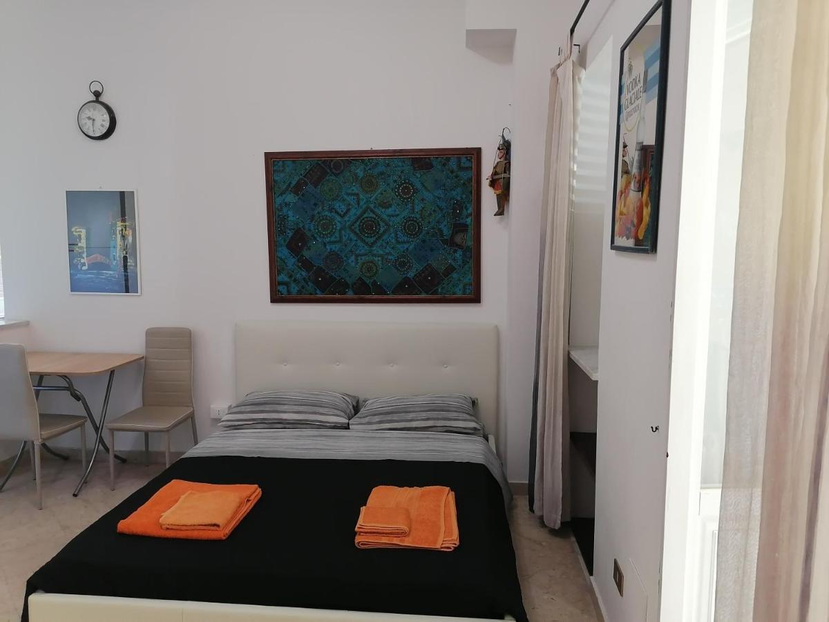 A Due Passi Appartament Hotel Palermo Luaran gambar