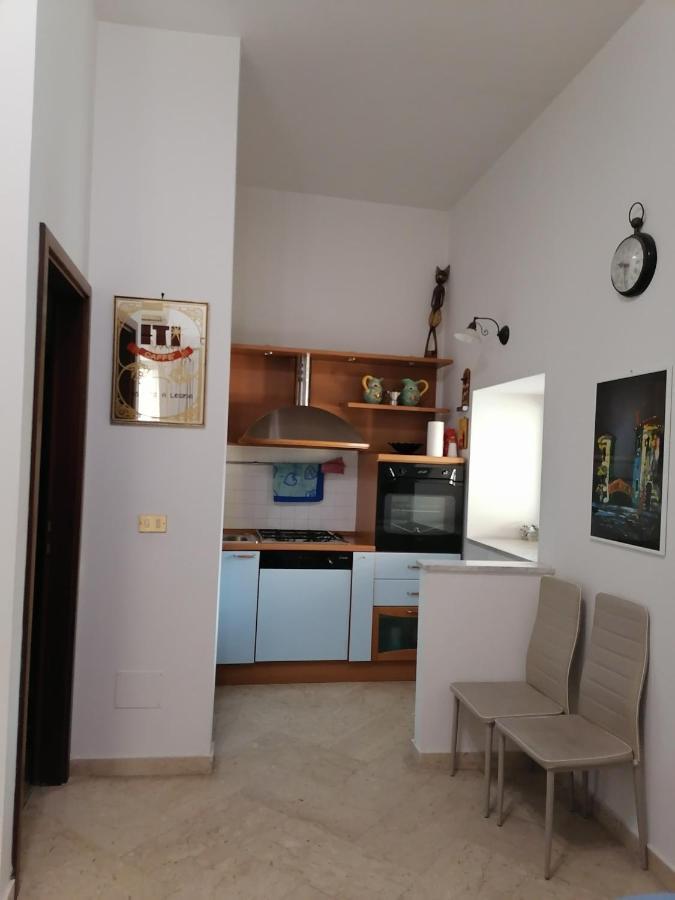 A Due Passi Appartament Hotel Palermo Luaran gambar