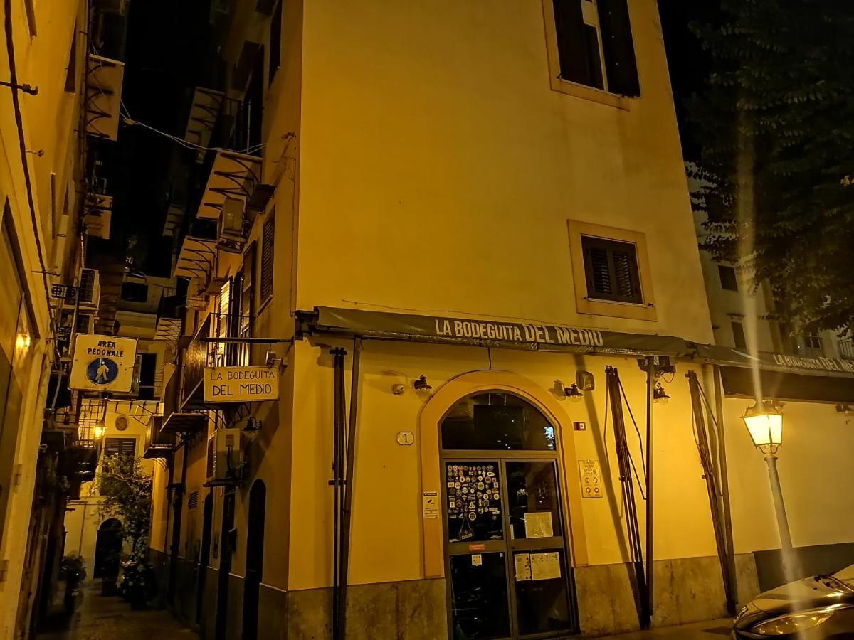 A Due Passi Appartament Hotel Palermo Luaran gambar