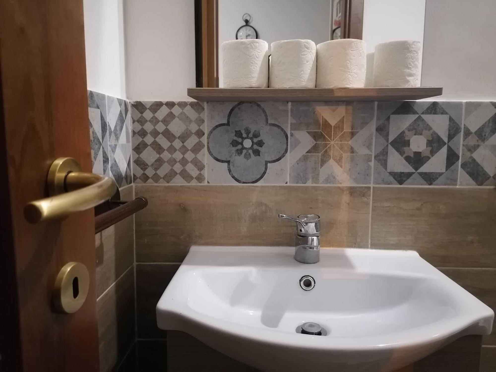 A Due Passi Appartament Hotel Palermo Bilik gambar